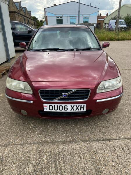 VOLVO S60 2.0 T SE