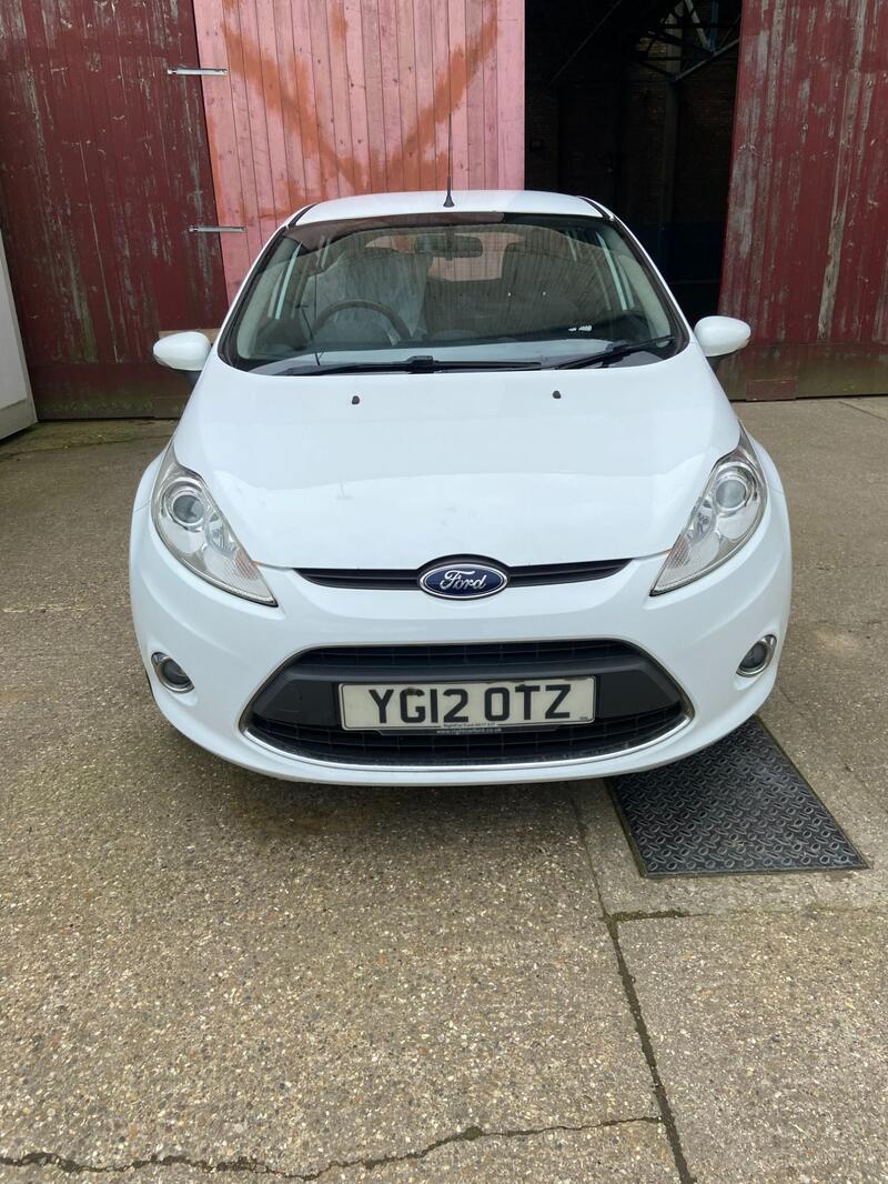 FORD FIESTA 1.4 Zetec